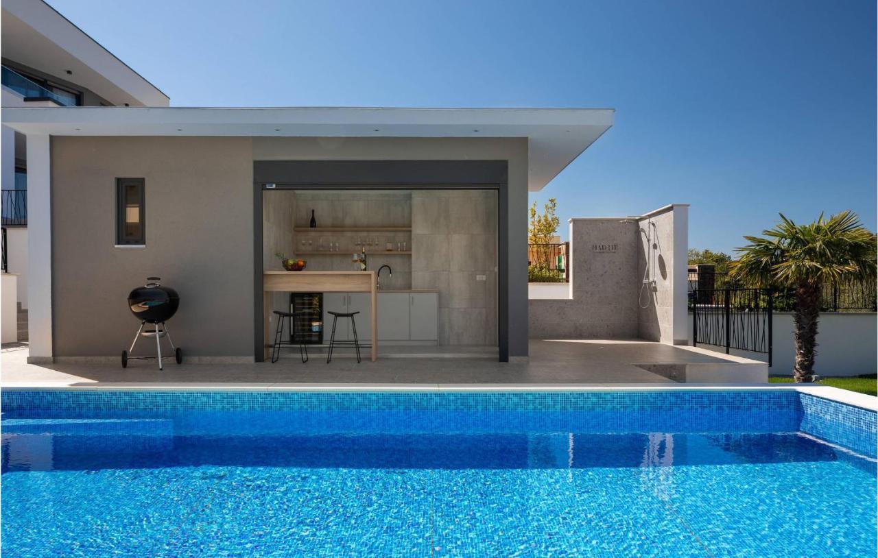 Pet Friendly Home In Zidarici With House Sea View فانتاسيسي المظهر الخارجي الصورة
