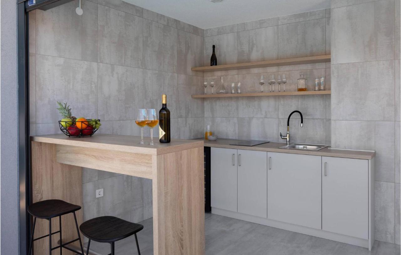 Pet Friendly Home In Zidarici With House Sea View فانتاسيسي المظهر الخارجي الصورة